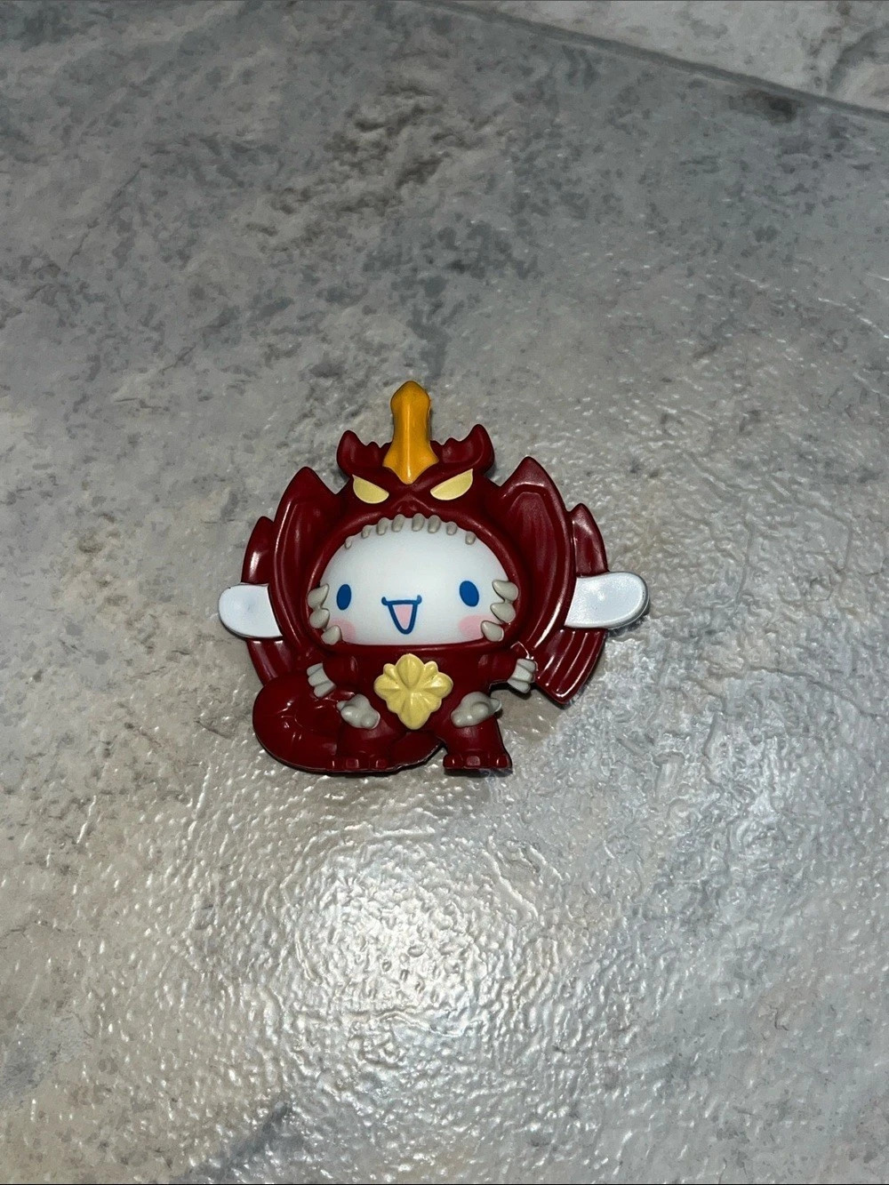 Cinnamoroll x Destoroyah Figure